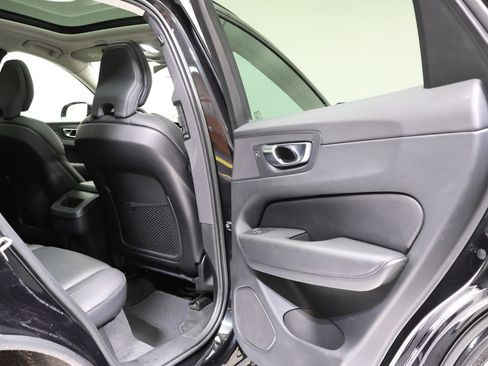 Used 2023 Volvo XC60 B5 Plus w/ Protection Package Premier AWD/4WD image 44