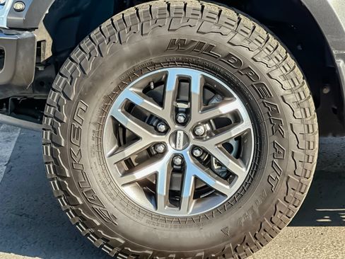 Used 2018 Ford F150 Raptor w/ Equipment Group 802A Luxury AWD/4WD image 25