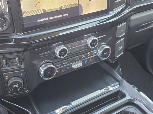 New 2026 Ford F250 Lariat w/ Black Appearance Package image 53