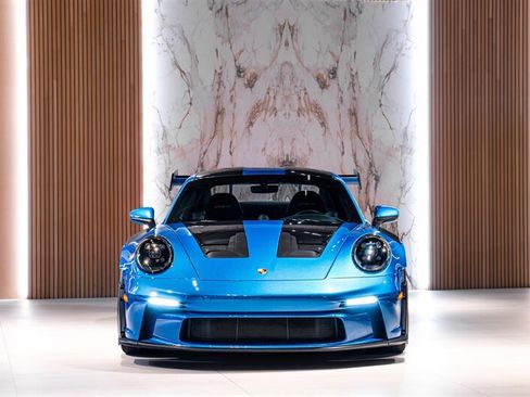 Used 2025 Porsche 911 GT3 RS RWD image 2