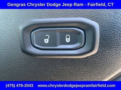 Certified 2025 Jeep Wrangler Unlimited Rubicon 4xe w/ Safety Group AWD/4WD image 18
