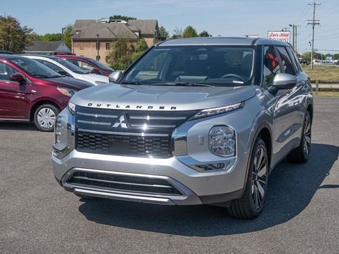 New 2025 Mitsubishi Outlander AWD image 5