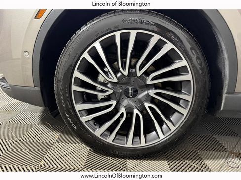 Certified 2021 Lincoln Corsair Reserve w/ Equipment Group 201A AWD/4WD image 23