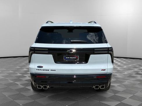 New 2026 Chevrolet Traverse RS w/ LPO, Floor Liner Package AWD/4WD image 4