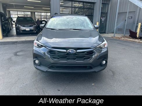 Used 2024 Subaru Crosstrek 2.0i Premium image 9