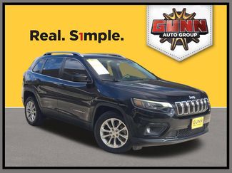 Used 2019 Jeep Cherokee Latitude w/ Popular Appearance Group FWD video 1