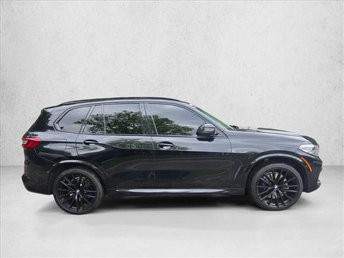 Used 2020 BMW X5 M50i w/ Premium Package image 4