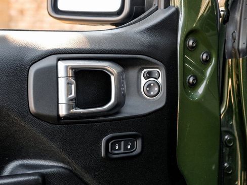 Used 2021 Jeep Wrangler Unlimited Sport image 55