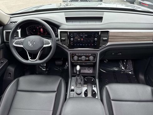 Used 2022 Volkswagen Atlas SEL image 18