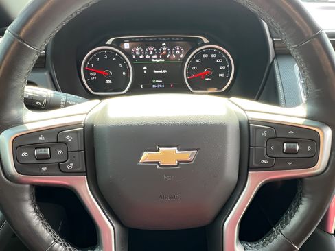 Used 2021 Chevrolet Tahoe Premier w/ Premium Package RWD image 11