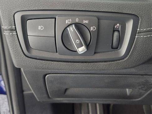 Used 2020 BMW X2 sDrive28i image 23