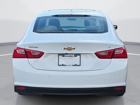 Used 2024 Chevrolet Malibu LT image 4