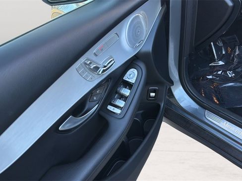 Used 2019 Mercedes-Benz GLC 300 4MATIC Coupe image 10