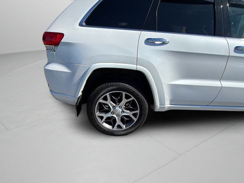 Used 2021 Jeep Grand Cherokee Overland AWD/4WD image 31