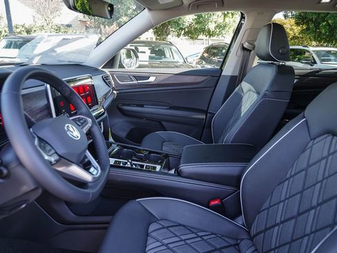 New 2026 Volkswagen Atlas SEL Premium R-Line image 26