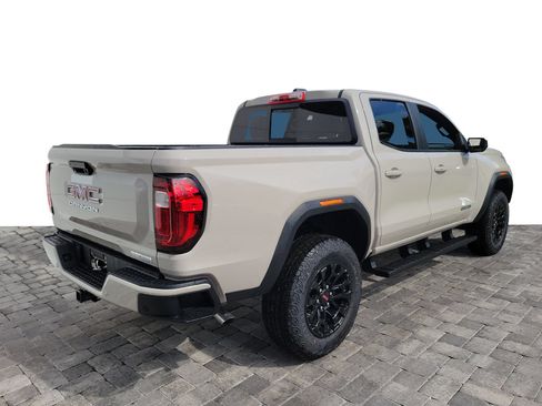 New 2026 GMC Canyon Elevation w/ Convenience Package RWD image 6