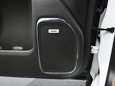 Used 2016 Chevrolet Silverado 1500 LTZ w/ LTZ Plus Package image 18