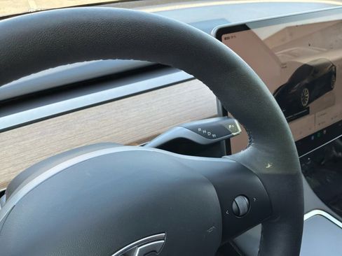 Used 2023 Tesla Model 3 Standard Range RWD image 17