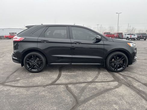 Used 2020 Ford Edge ST w/ Equipment Group 401A image 9