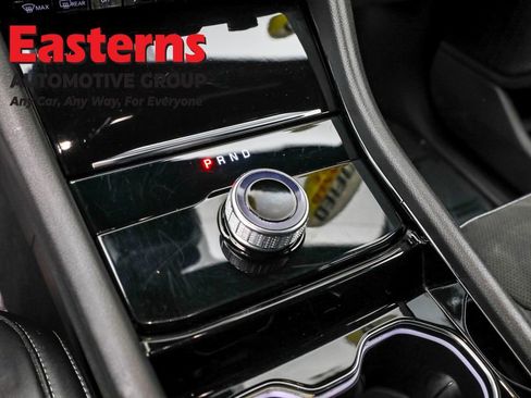 Used 2023 Jeep Grand Cherokee L Laredo image 13