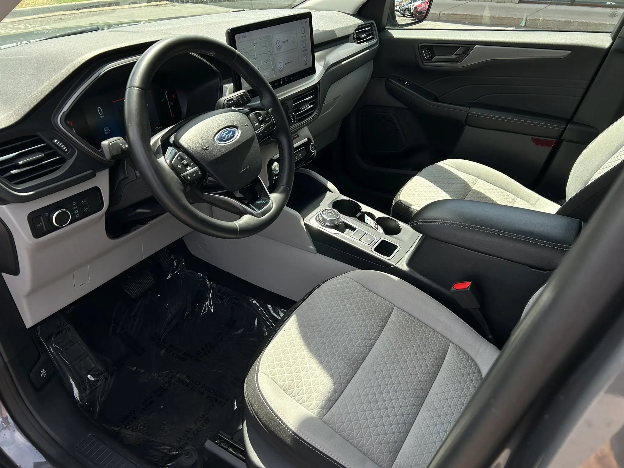 Used 2023 Ford Escape Active w/ Tech Pack #1 AWD/4WD image 11