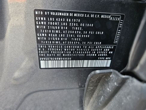 Used 2024 Volkswagen Taos SE FWD image 32