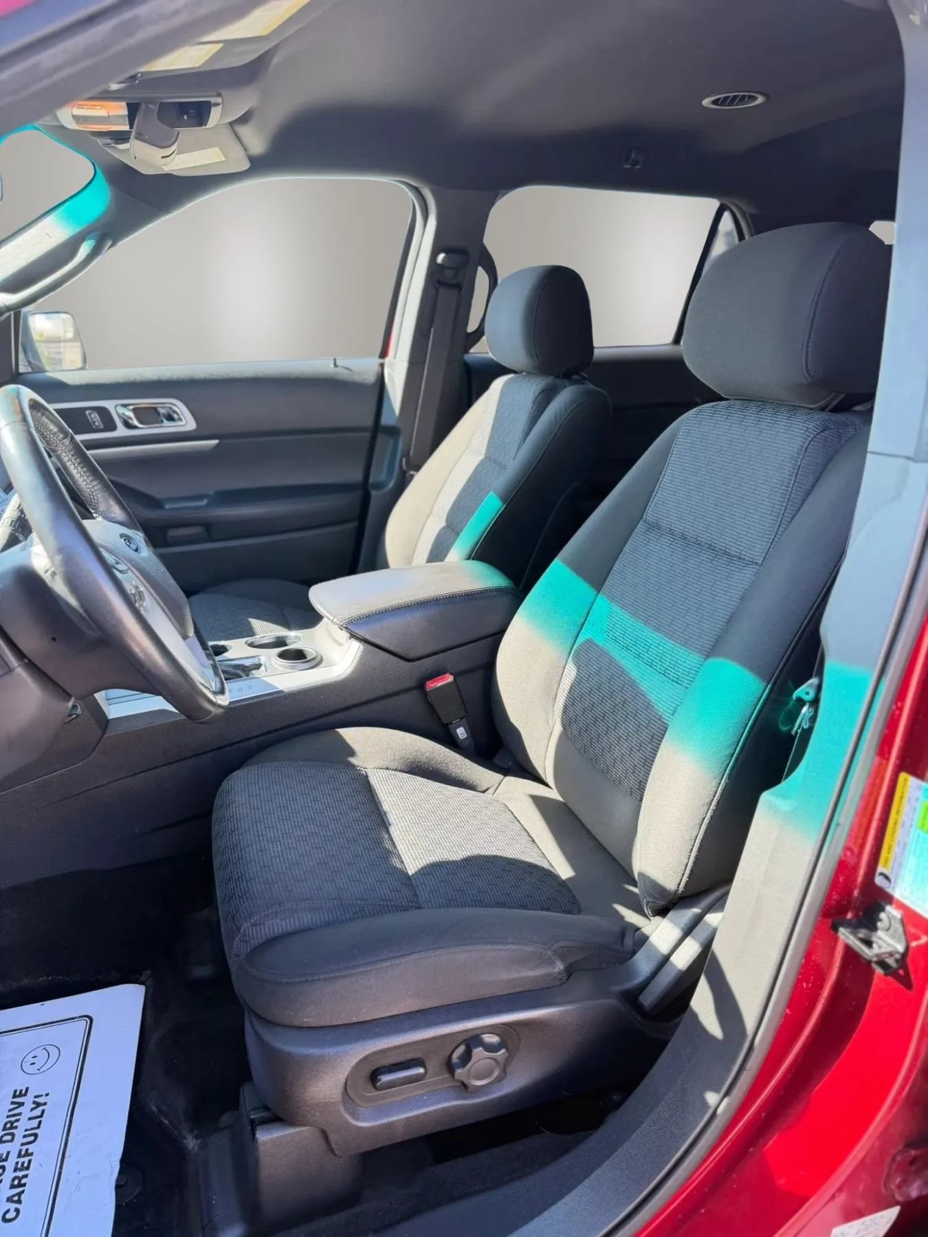 Used 2014 Ford Explorer XLT FWD image 14