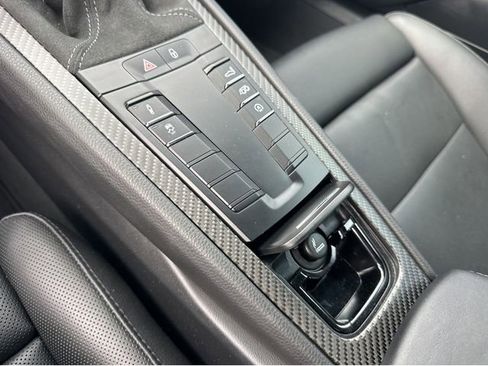 Used 2017 Porsche 911 Carrera S image 26