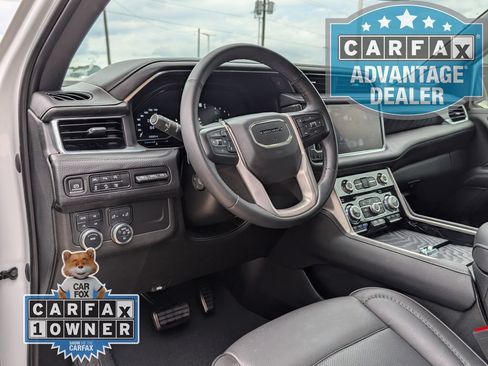 Used 2023 GMC Yukon XL Denali AWD/4WD image 5