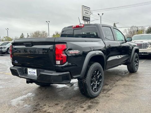 New 2026 Chevrolet Colorado Trail Boss AWD/4WD image 13