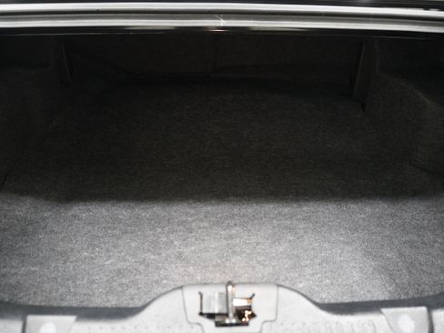 Used 2013 Ford Mustang GT image 22