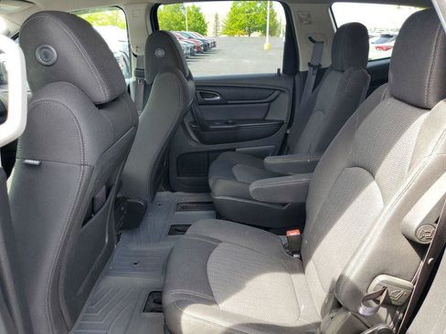 Used 2015 Chevrolet Traverse LT FWD image 24