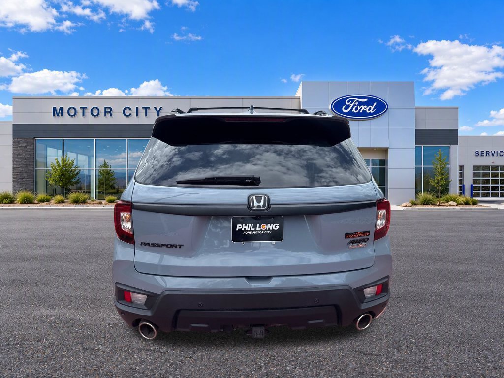 Used 2023 Honda Passport TrailSport image 7