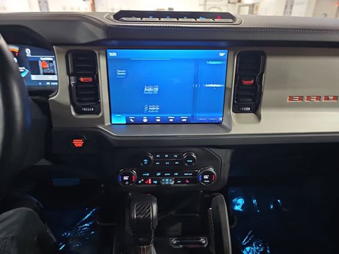 Used 2024 Ford Bronco Raptor w/ Interior Carbon Fiber Pack 6 image 20