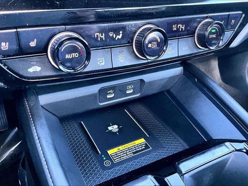 Used 2023 Honda Accord Touring image 35