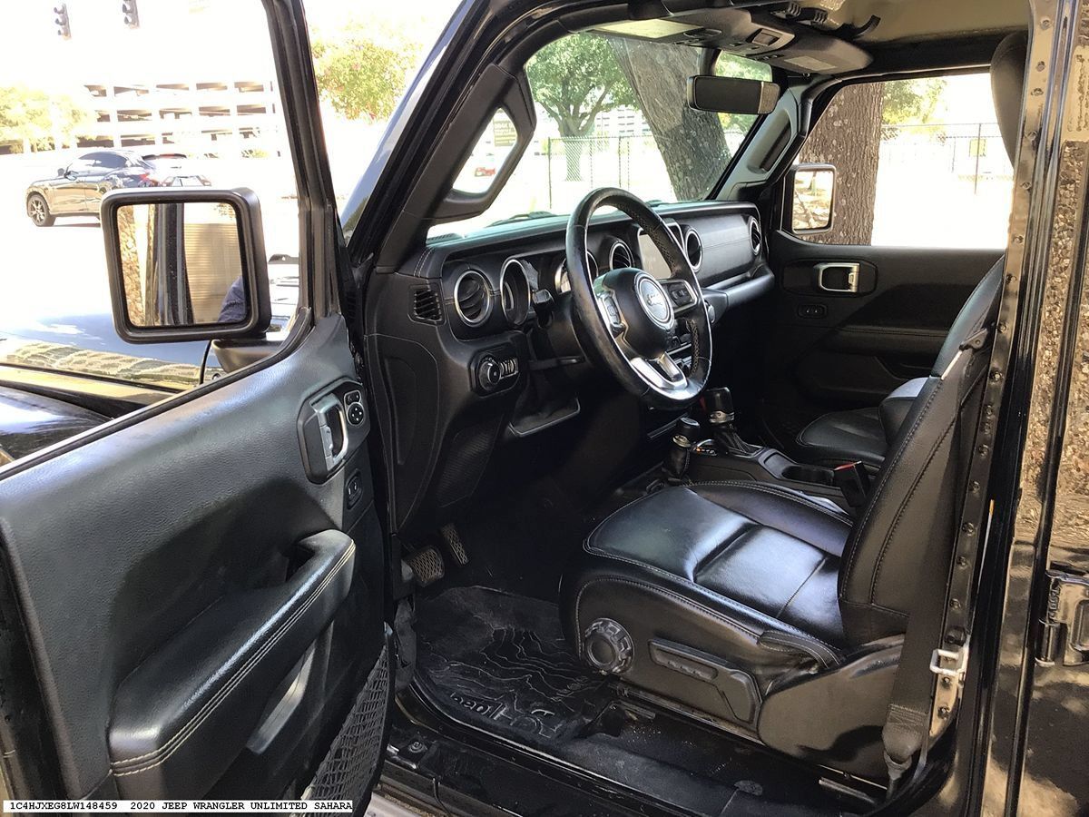 Used 2020 Jeep Wrangler Unlimited Sahara AWD/4WD image 8
