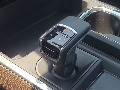 New 2025 GMC Sierra 1500 Elevation w/ Preferred Package image 16