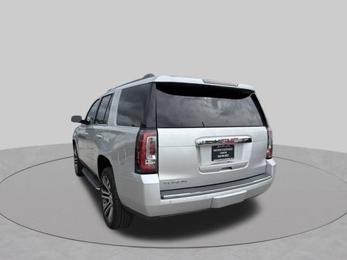 Used 2017 GMC Yukon Denali w/ Open Road Package AWD/4WD image 4