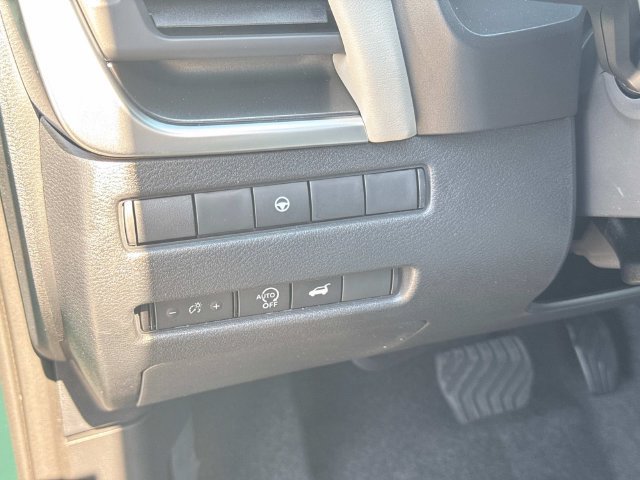 New 2026 Nissan Rogue Dark Armor FWD image 29