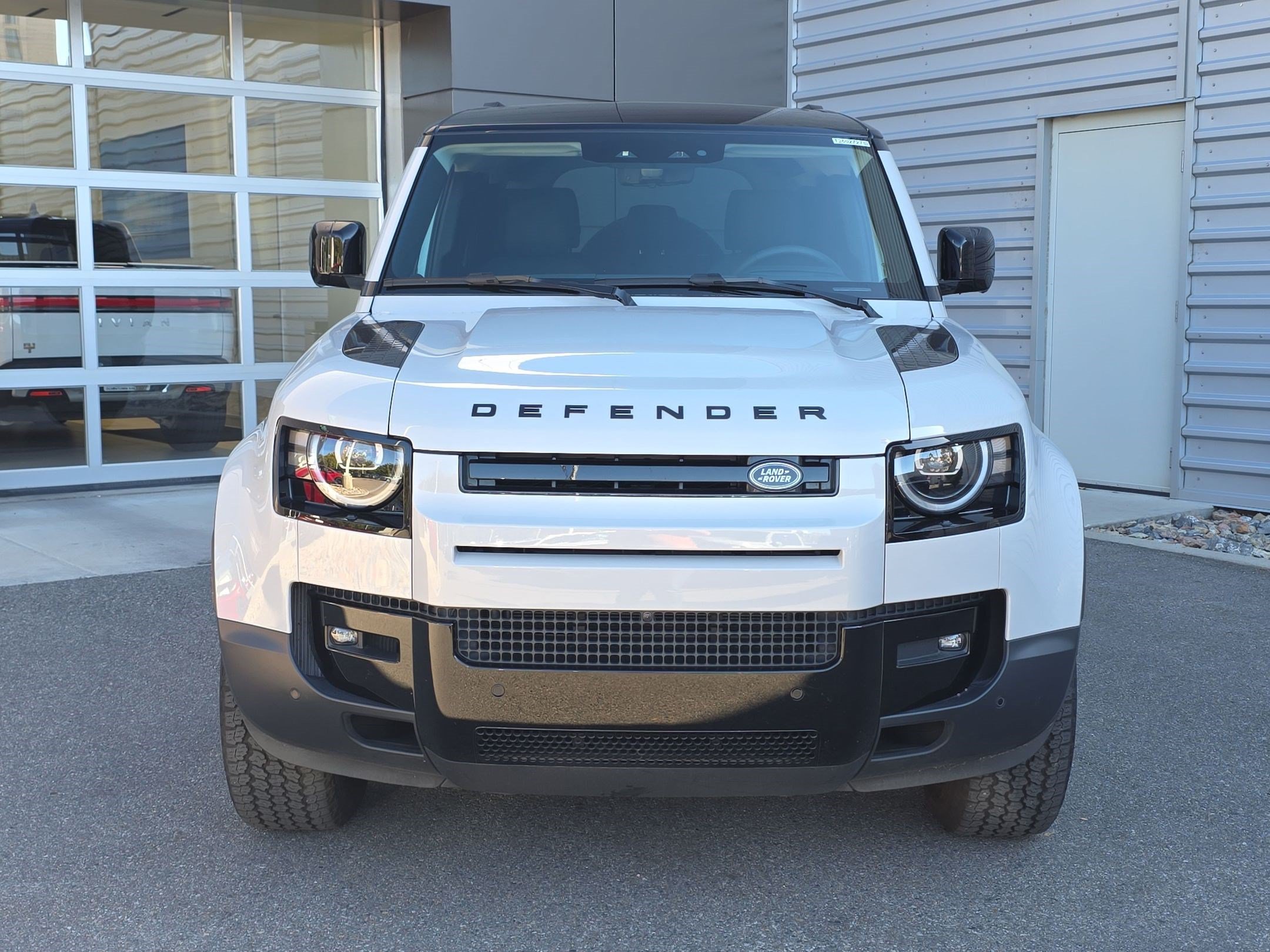 Used 2026 Land Rover Defender 110 S AWD/4WD image 2