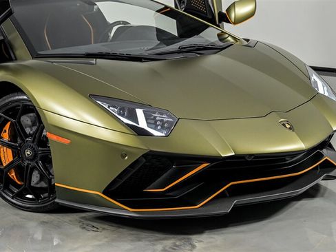 Used 2022 Lamborghini Aventador LP 780-4 Ultimae AWD/4WD image 2