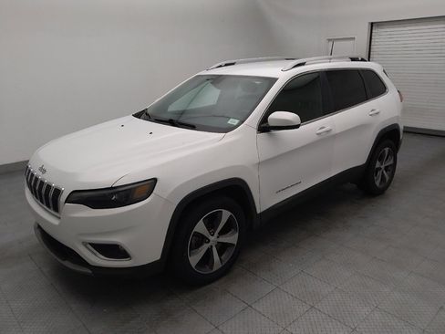 Used 2020 Jeep Cherokee Limited FWD image 2