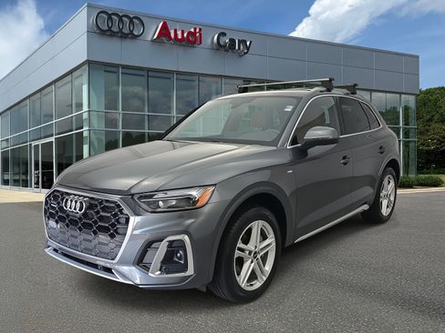 Used 2025 Audi Q5 e Premium Plus w/ Premium Plus Package image 1