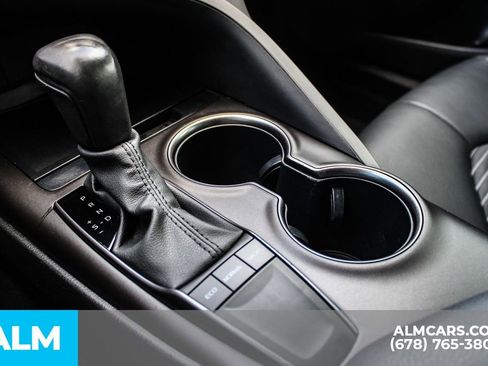 Used 2023 Toyota Camry SE image 34