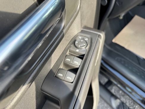 Used 2021 Chevrolet Silverado 1500 LTZ AWD/4WD image 10