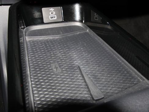 Used 2025 Ford Mustang Mach-E Premium w/ Sport Appearance Package image 18