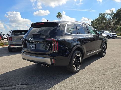 New 2025 Kia Telluride EX image 8