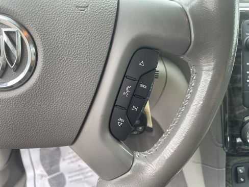 Used 2014 Buick Enclave Leather image 16