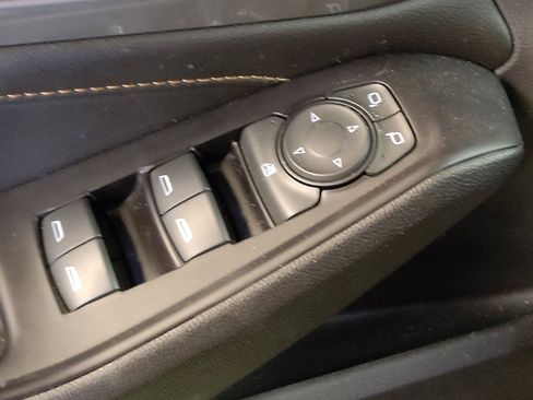 Used 2019 Chevrolet Traverse LS image 27