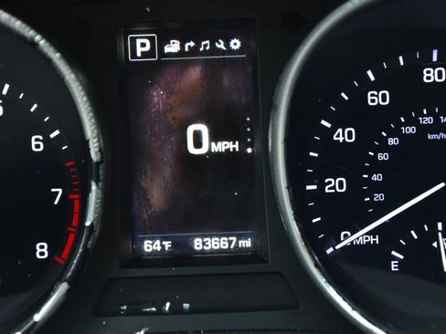 Used 2017 Hyundai Santa Fe Limited image 41